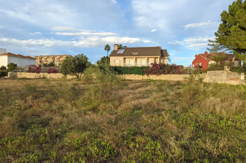 Terreno en Venta Denia Playa Les Deveses 1315m2