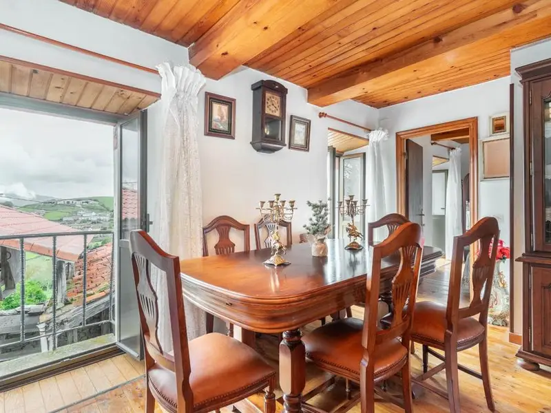 Chalet con encanto en Biescas Asturias Casa Historica