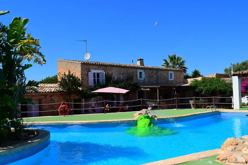 Finca de Lujo con 27 Dormitorios en Mallorca Ideal Campamento Juvenil