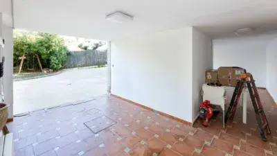 Chalet de Lujo en Venta Gran Capacidad 5 Dormitorios Jardin Piscina