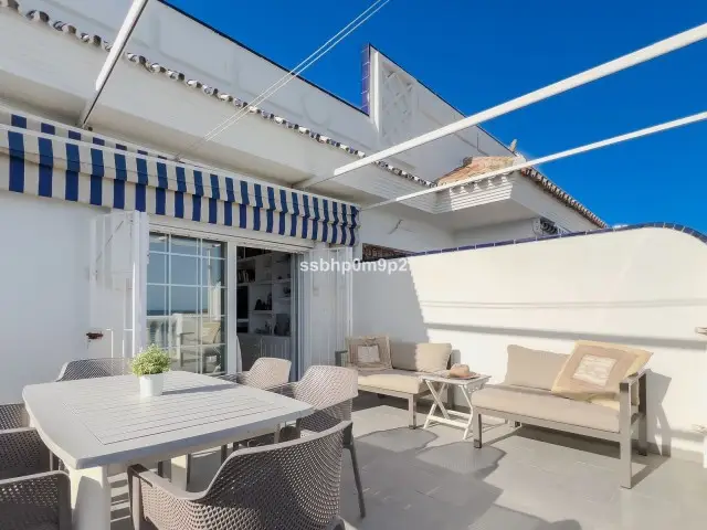 Apartamento 3 Dormitorios Playa Marina Mijas