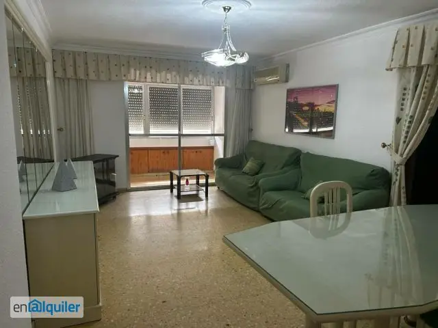 Solo mes de julio? Piso en nueva andalucía