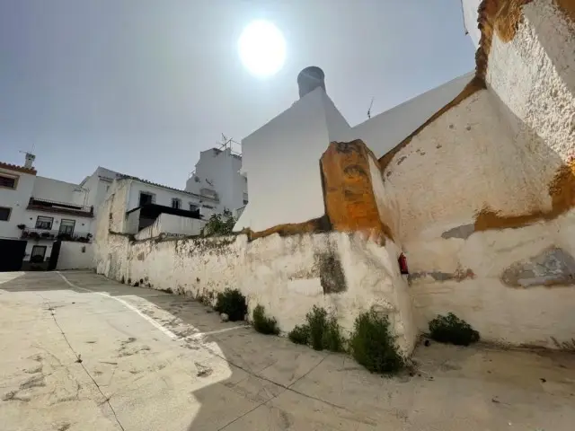 Terreno en Venta Monda: Solar 272m2 Cerca de Marbella