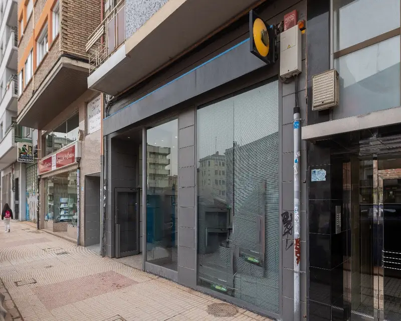 Local en Venta 271m2 Burgos Calle Santa Clara