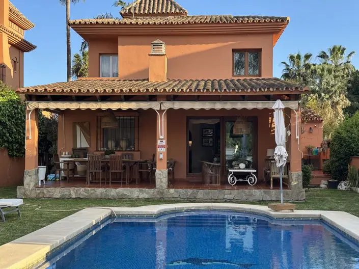 Villa de Lujo 5 Dormitorios Costa del Sol