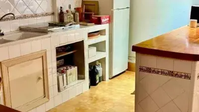 Casa Adosada 220m2 Miranda Ebro 4 Plantas Jardin Garaje