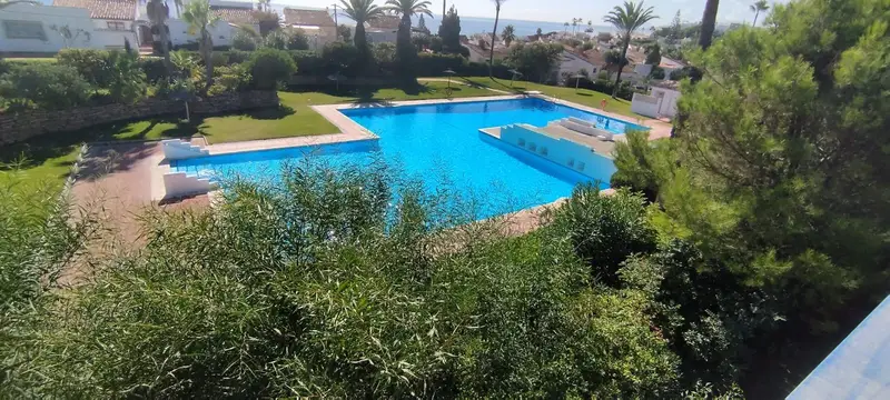 Adosado 4 Dormitorios Vistas al Mar Estepona Reforma