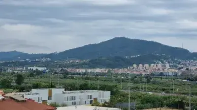 Piso en venta Molins de Rei 3 dormitorios terraza vistas panoramicas