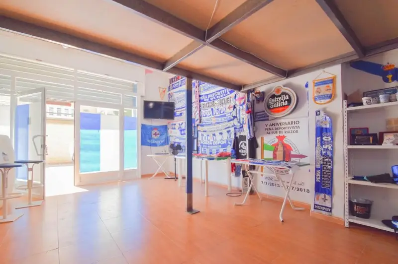 Venta Local Comercial Vergeles Granada 120m²