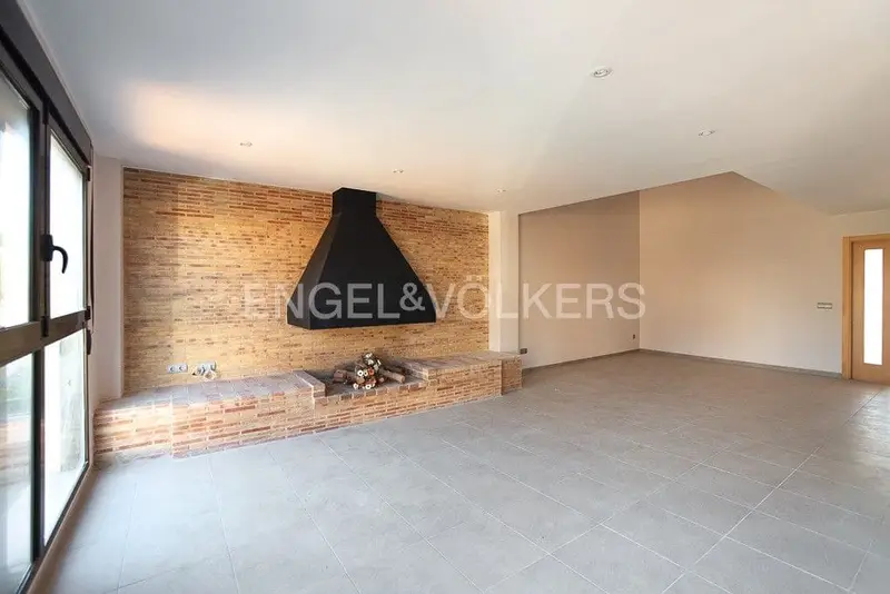 Casa Pareada en Onda Castellon 3 Dormitorios 309m2