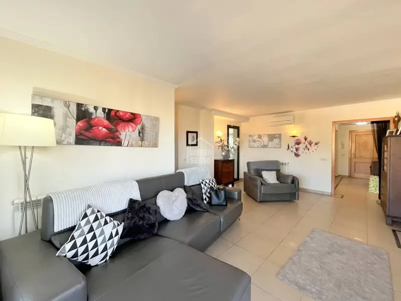 Apartamento en Cala Millor con Piscina Cerca de la Playa