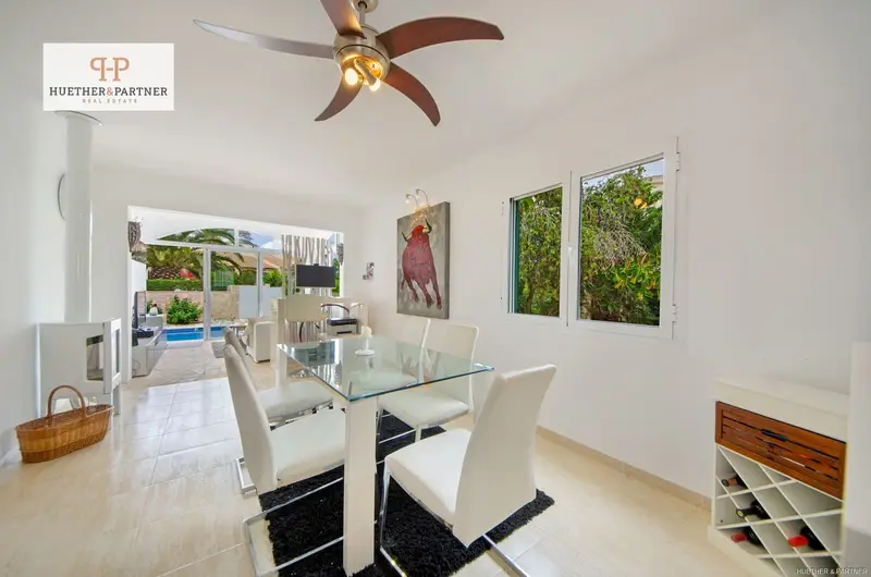 Casa en Venta Cala Murada Mallorca Piscina Jardin 3 Dormitorios