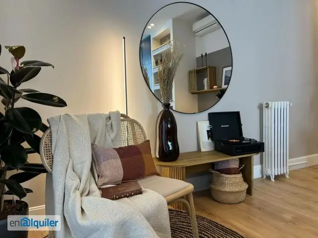 Alquiler Piso Amueblado Centro Madrid 90m2 Terraza