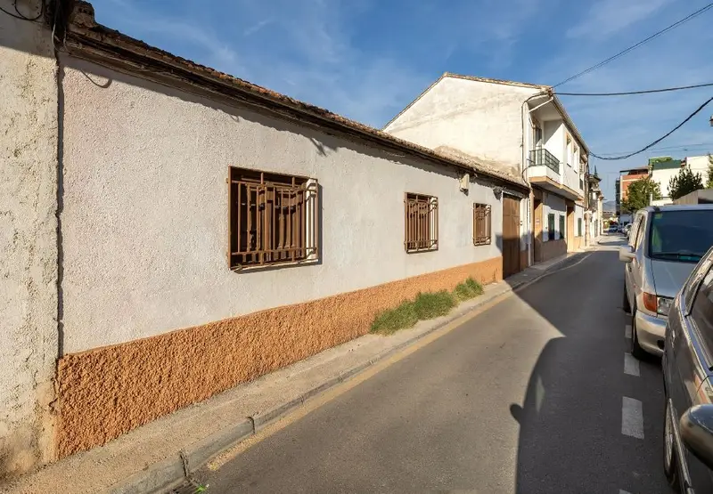 Solar en Venta Armilla Centro 380m2