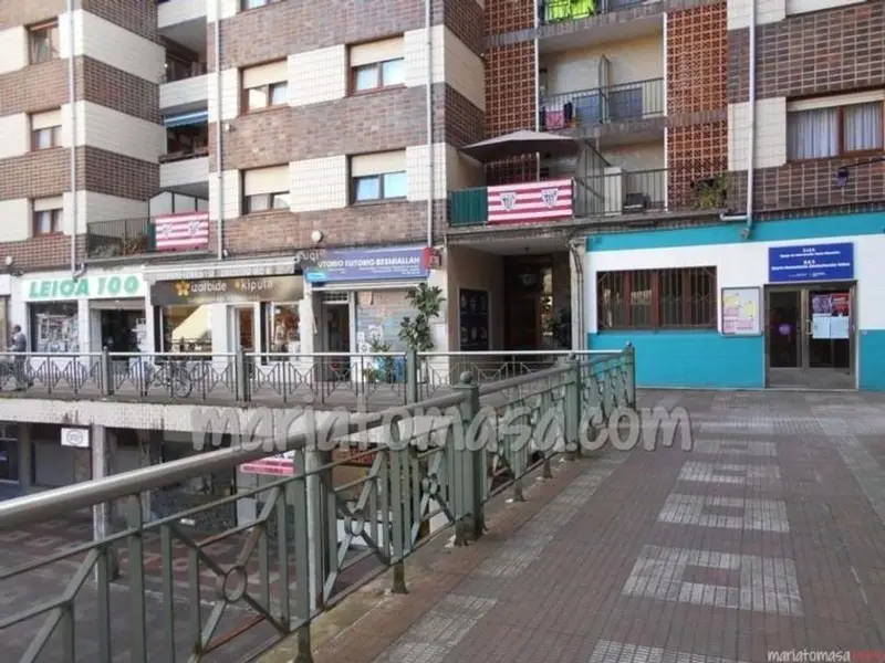 venta Local Comercial en Elexalde (Leioa), Vizcaya (EFC-Marian 110210)- Globaliza