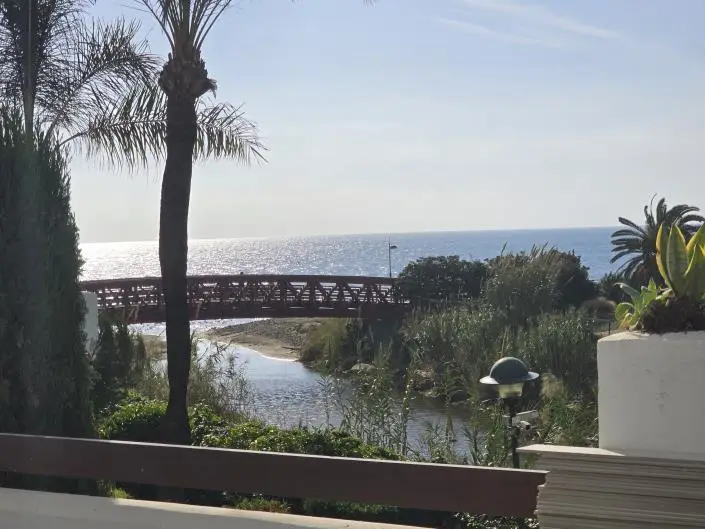 Apartamento en primera linea de playa 3 dormitorios Reserva de Los Monteros