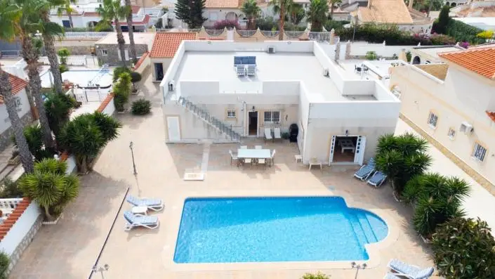Villa en Venta San Fulgencio 3 Dormitorios Piscina Privada