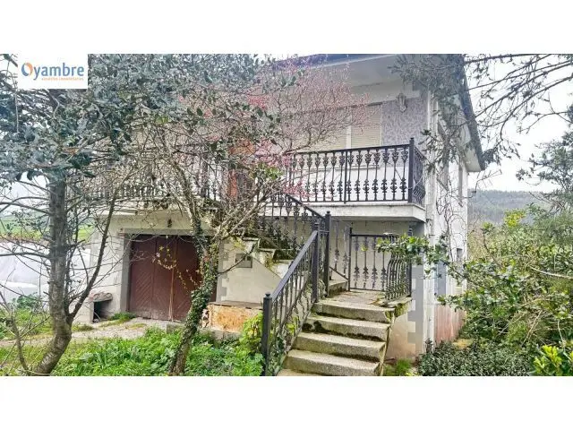 Casa Independiente en Castillo Arnuero para Invertir