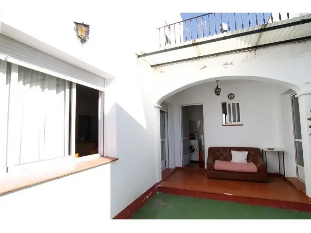 Casa en Montijo 6 habitaciones 2 baños con chimenea y terraza