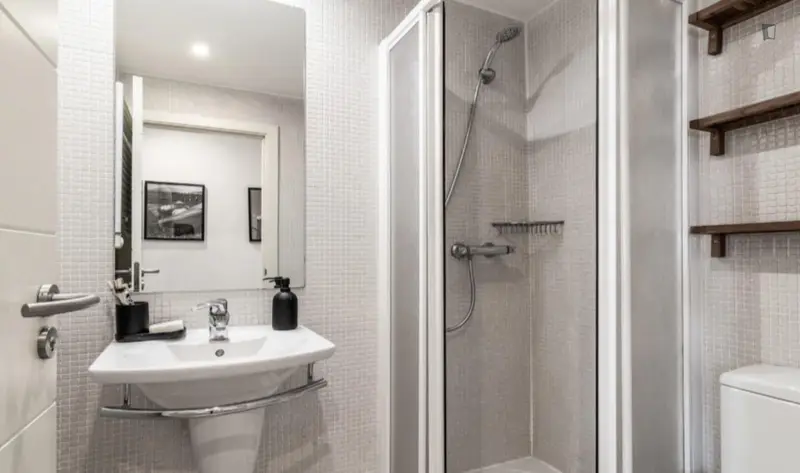 Apartamento 3 Dormitorios Chueca Terraza Aire Acondicionado