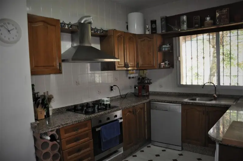 Venta Chalet en Av. Almensilla, Palomares del Río - Ref: RV18002