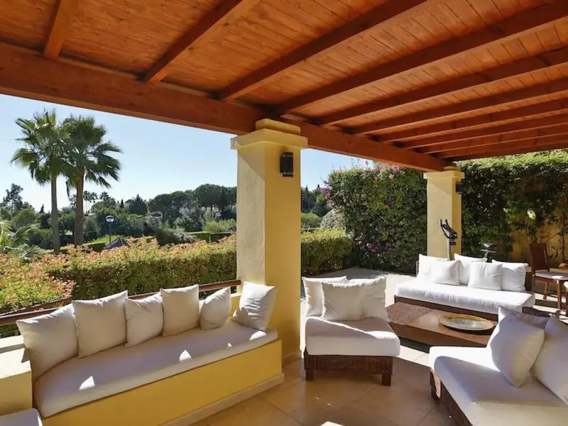 Apartamento 3 Dormitorios Milla de Oro Marbella