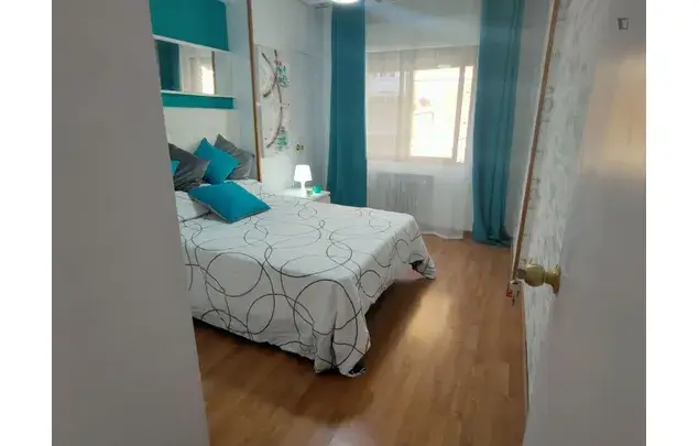 Alquiler Apartamento 4 Dormitorios Alcalá Henares Estudiantes Trabajadores