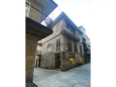 Casa en Venta en Casco Antiguo de Pontevedra 3 habitaciones 3 baños