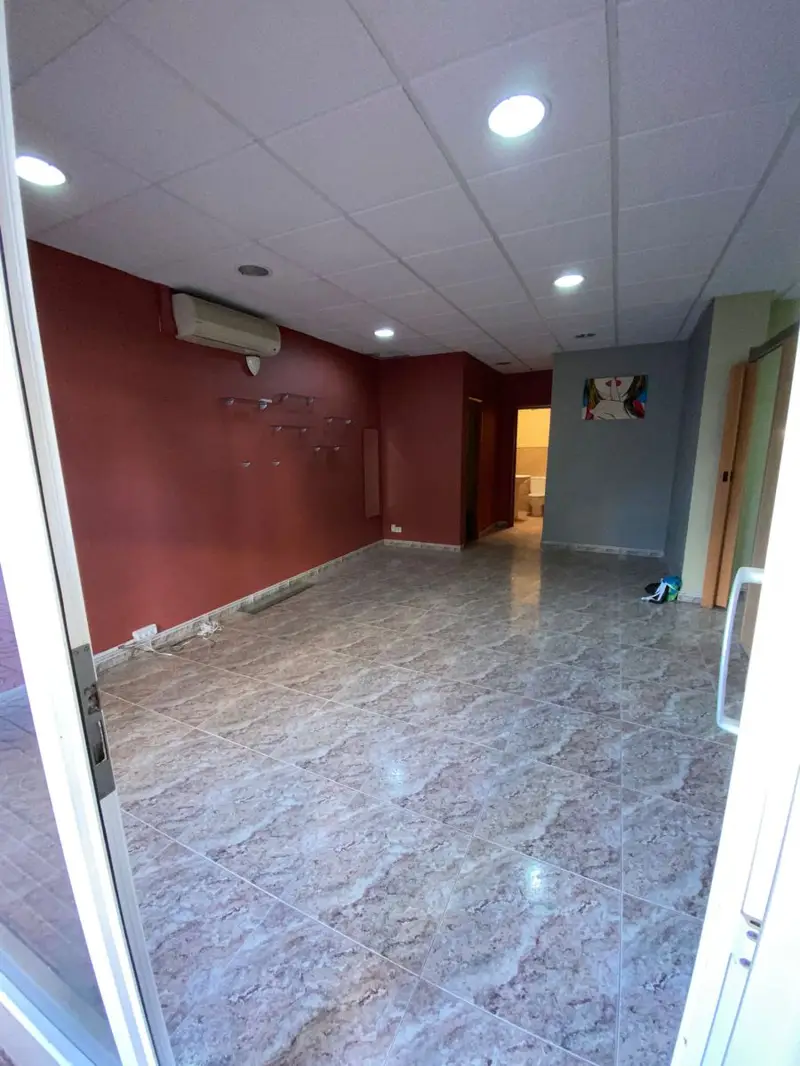 Venta Local Comercial 60m2 Martorell