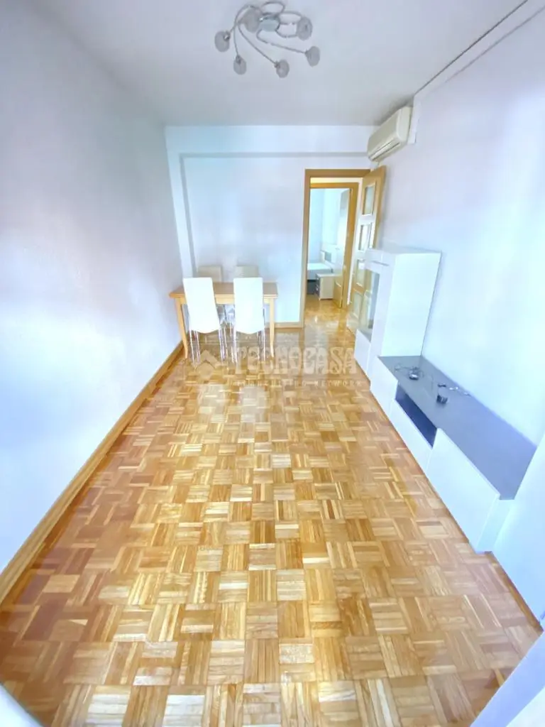 Piso en Venta Opañel 2 Dormitorios Terraza Reformado