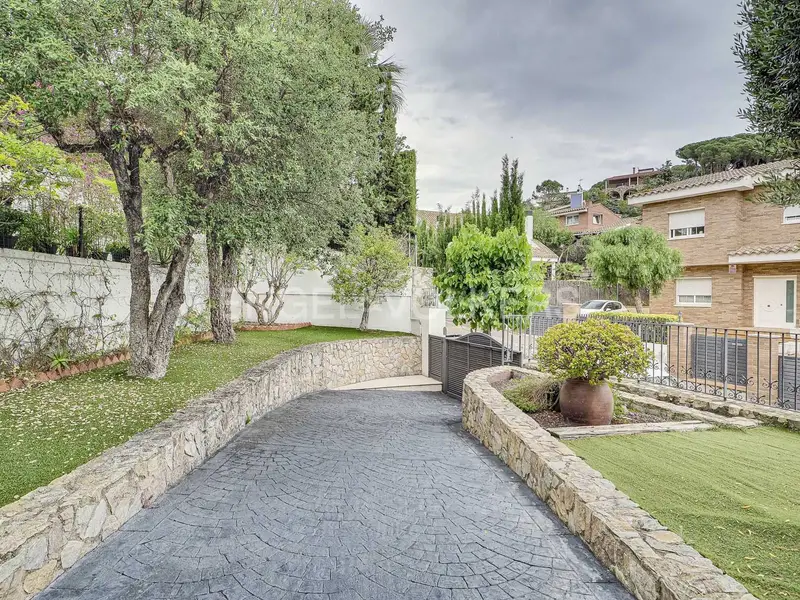Chalet en Venta Caldes d Estrac Barcelona 336m2