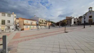 Casa en Escúzar Ideal para Inversión y Alquiler