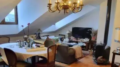 Piso en venta en San Ildefonso 75m2 con cochera y vistas a la montaña