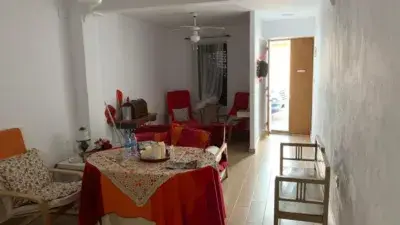 Casa en venta en Calle de San Lorenzo, cerca de Avenida de la Virgen de Gracia