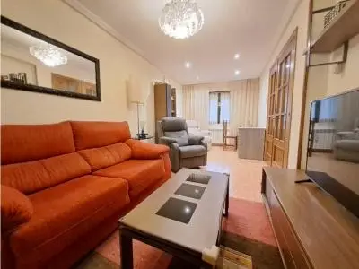Casa en Venta en Valverde del Majano cerca de Segovia