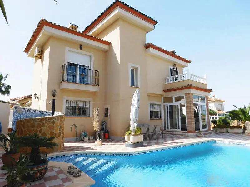 3 Cuarto Villa en venta
San Miguel de Salinas, Alicante