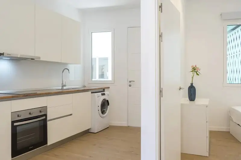 Apartamento en Calle Lagunillas M
C3A1laga 2 dormitorios 1 ba
C3B1o
