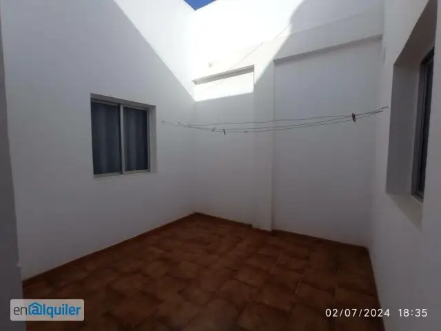 Alquiler Piso Amueblado 4 Dormitorios Centro Arrecife