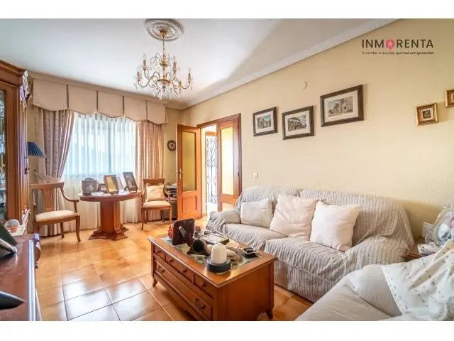 Chalet en Villa del Prado Madrid 308m2 5 habitaciones Jardin Garaje