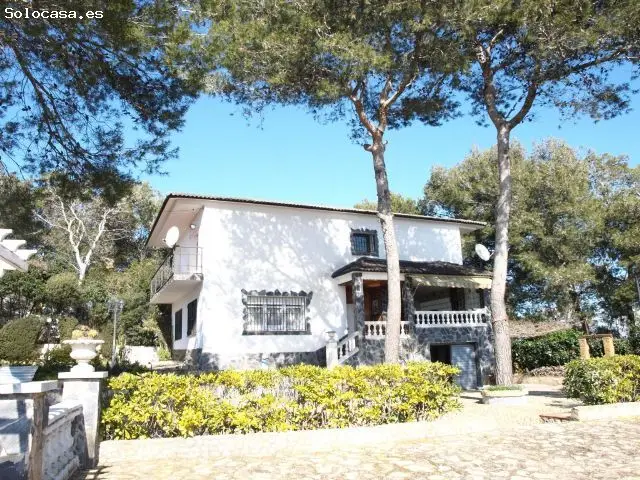 Casa en Venta en Sant Genis de Palafolls con Jardin y Garaje