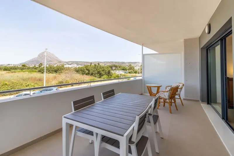 Apartamento en Alquiler en Jávea con Vistas al Montgó