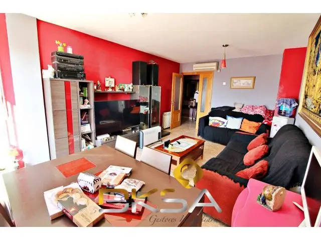 Piso Esquinero en Venta en Avenida Italia Vila Real
