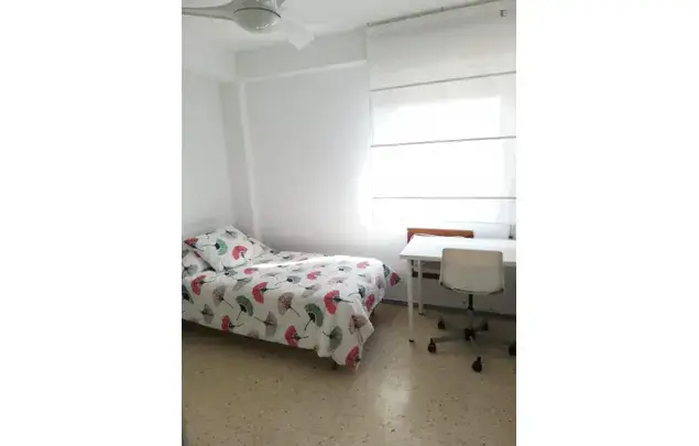 Alquiler Apartamento 6 Dormitorios Mairena del Aljarafe