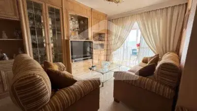 Piso en venta en Carlos Haya 3 habitaciones 97m2 terraza