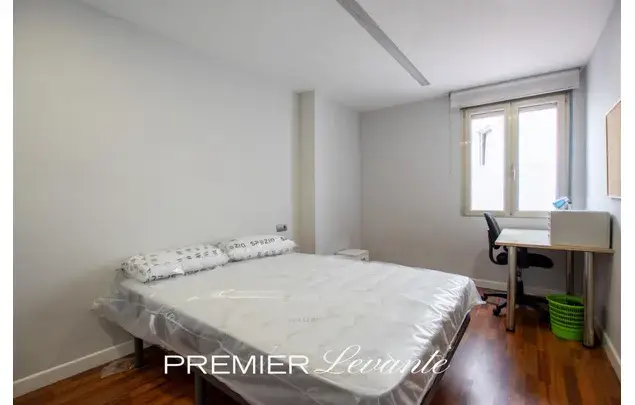 Alquiler Apartamento 5 Dormitorios 115m2 Alicante