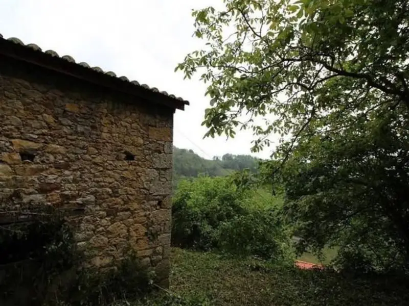 Casa Rústica en Maramuñiz Asturias para restaurar