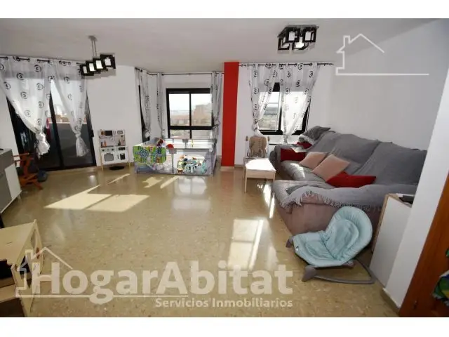 Piso Luminoso en Vila Real con balcon y trastero