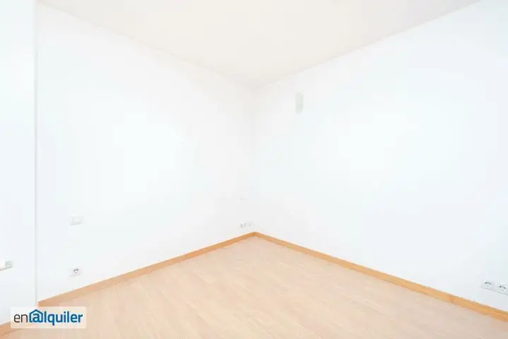 Alquiler Piso Madrid 1 Dormitorio Piscina Garaje Trastero