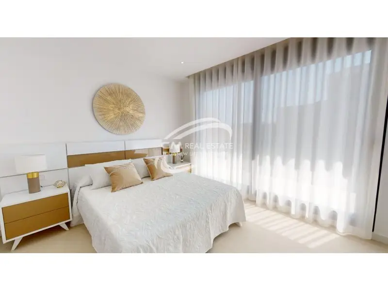 Villa en Venta San Fulgencio con Jardin y Piscina