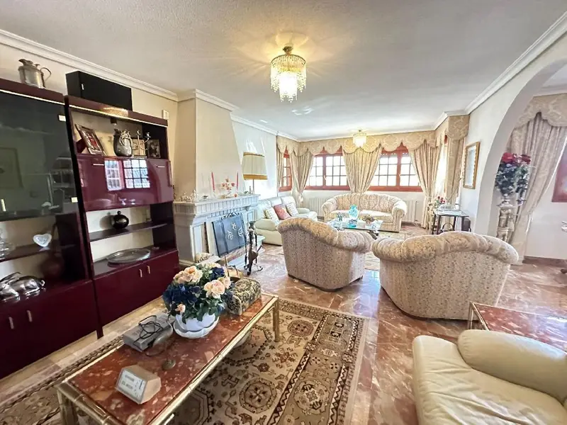 Venta Chalet Las Paulinas Mutxamel 485m2